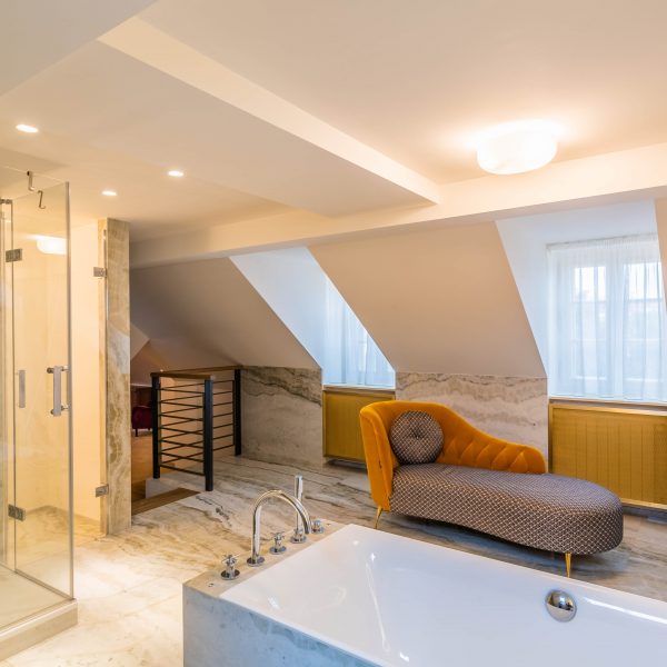 Luxusní koupelna v Muzeu slivovice